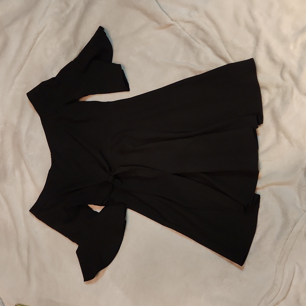 Essue off the shoulder flare dress
